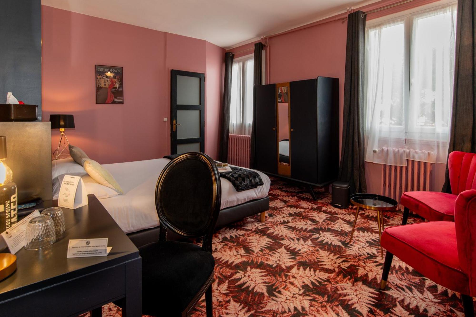 The Originals Boutique, Hotel Victoria, Châtelaillon-Plage Dış mekan fotoğraf
